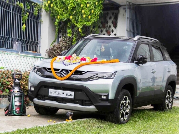 🚗 Maruti Brezza को छोड़ इस SUV पर टूट पड़े ग्राहक! EV का भी मिलेगा ऑप्शन – जानिए पूरी डिटेल